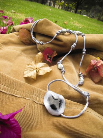Collar 03