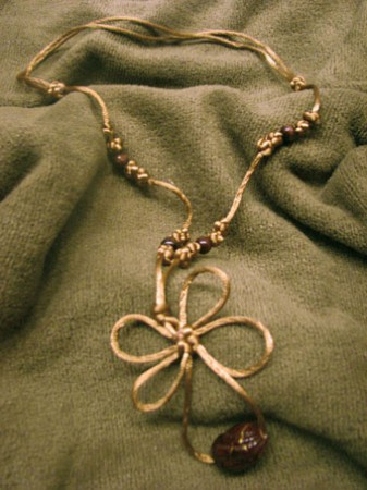 Collar 04